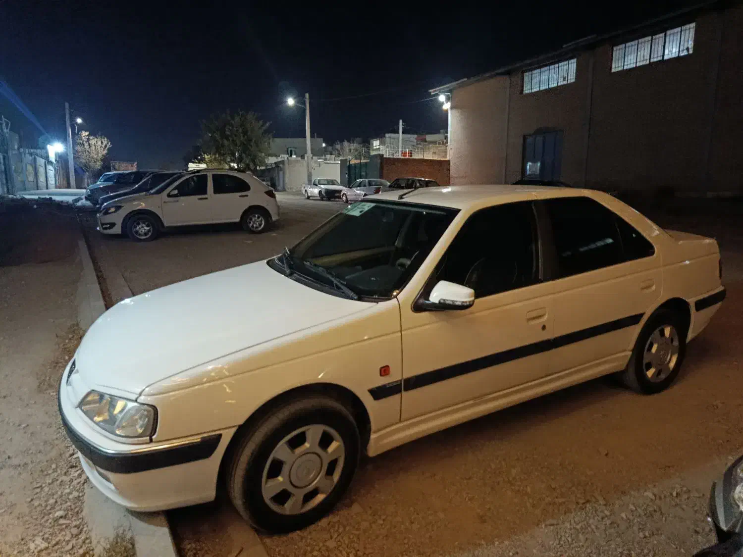 پژو پارس سال اسفند ۹۹تحویلی ۱۴۰۰|خودرو سواری و وانت|تربت‌حیدریه, مسجد جامع|دیوار