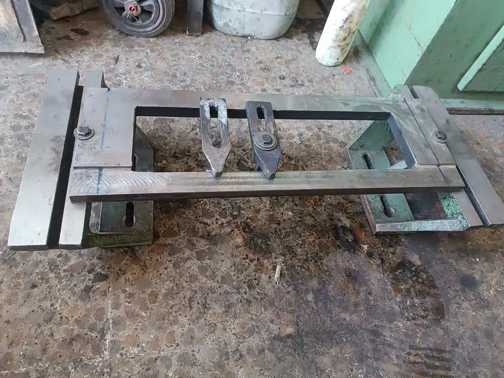 کفه های کف تراشی سر سیلندر|ماشین‌آلات صنعتی|ملکان, |دیوار