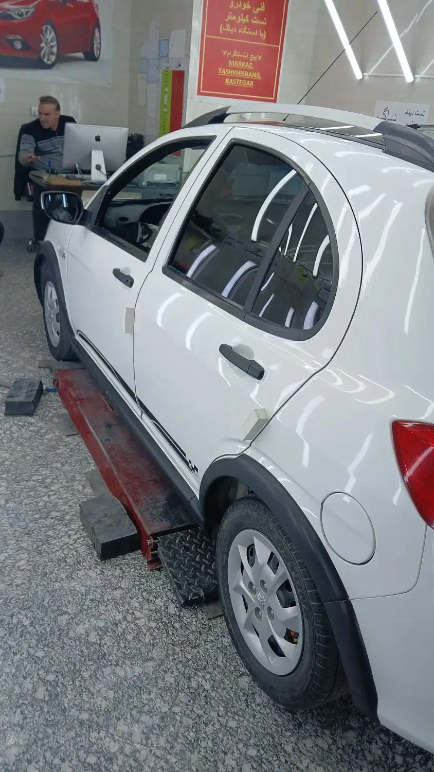 کویک r 1402 واقعا مشابه صفر|خودرو سواری و وانت|بروجرد, |دیوار