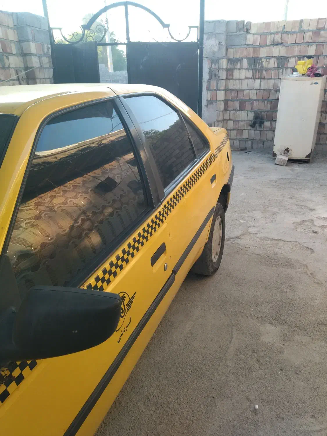 ماشین 405زرد خورشیدی|خودرو سواری و وانت|میناب, |دیوار