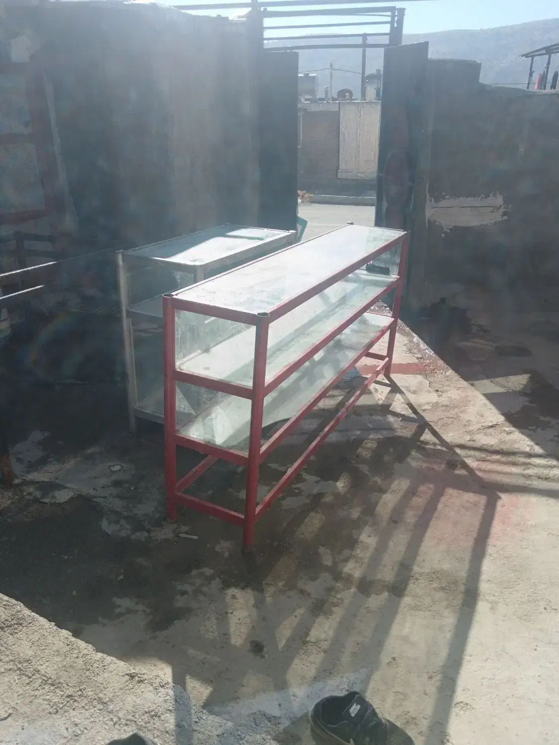 ویترین 4 عدد|بوفه، ویترین، کنسول|زمکان, |دیوار