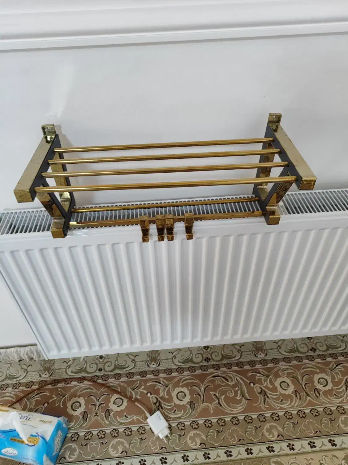 آویزحوله و لباس|بندرخت و رختآویز|قدس, شهرقدس|دیوار