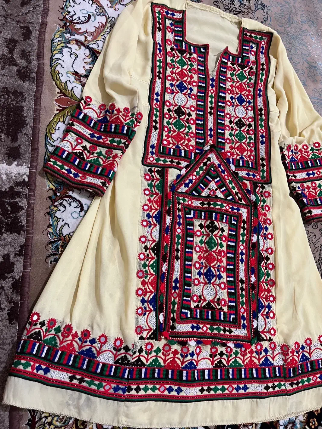 لباس تپه ای فروشی|لباس|سراوان, |دیوار