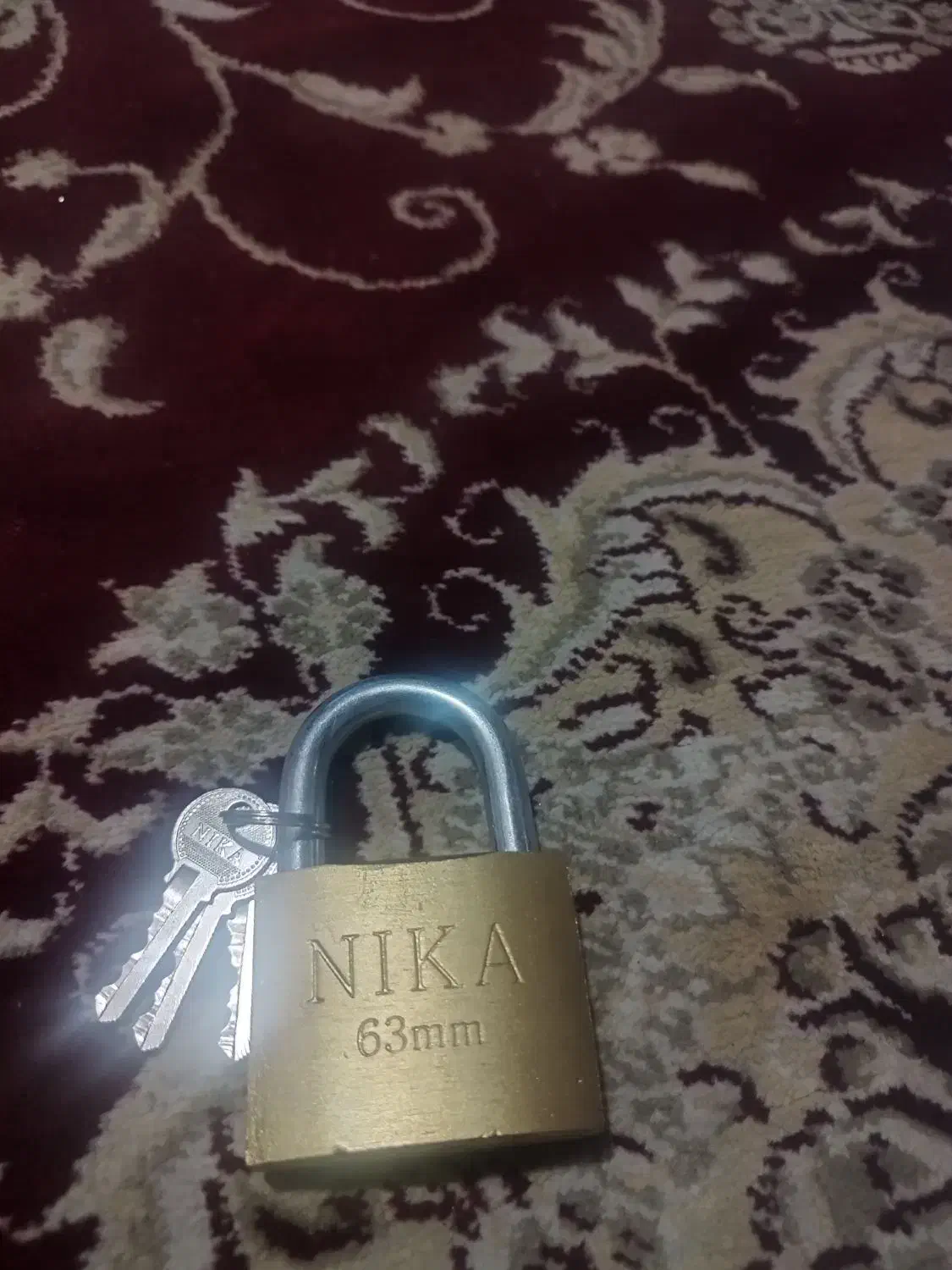 قفل بزرگ|ابزارآلات|زنجان, |دیوار