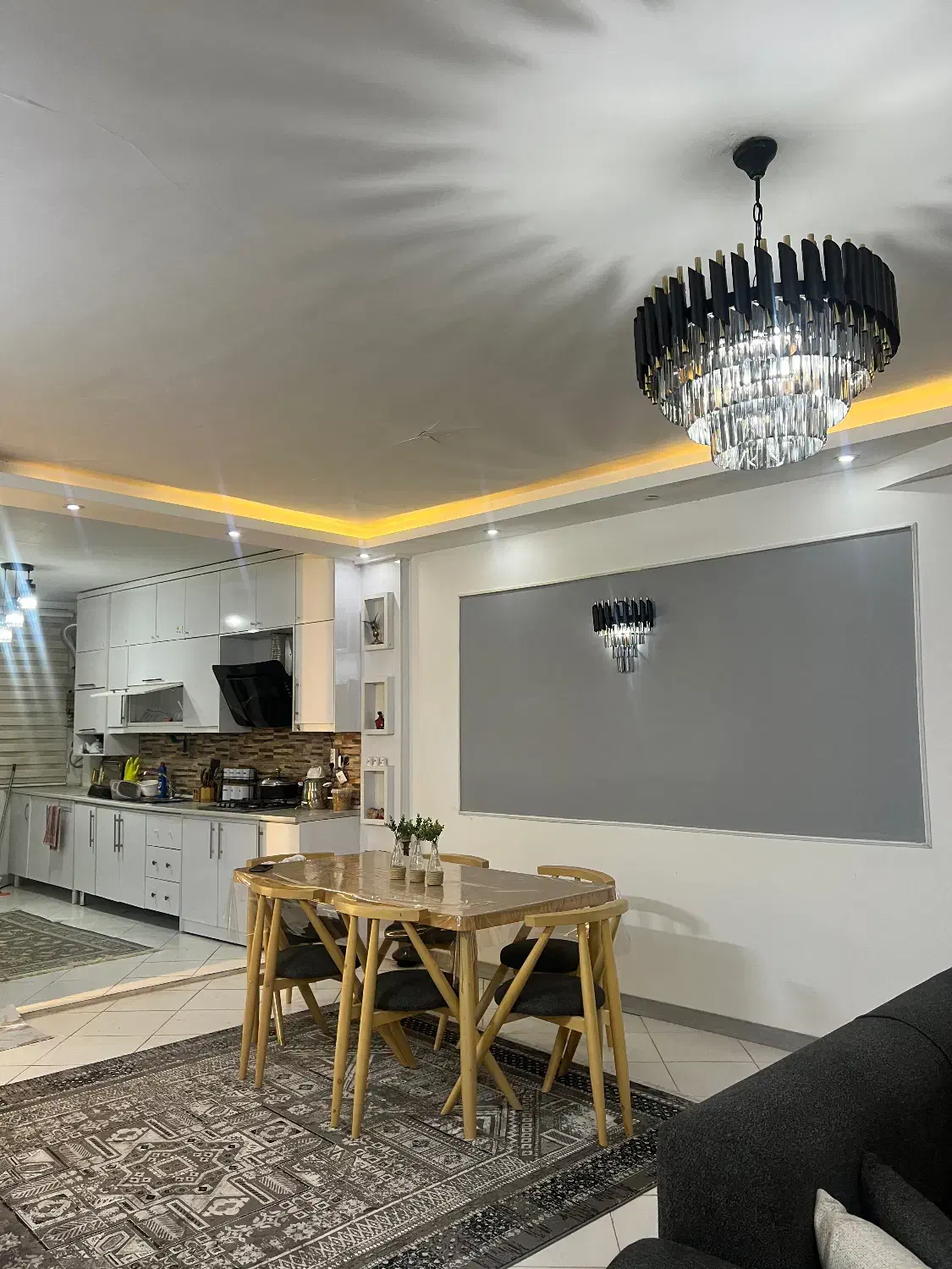 آپارتمان ۹۲ متری دو خواب تک واحدی|فروش آپارتمان|مشهد, چهارچشمه|دیوار