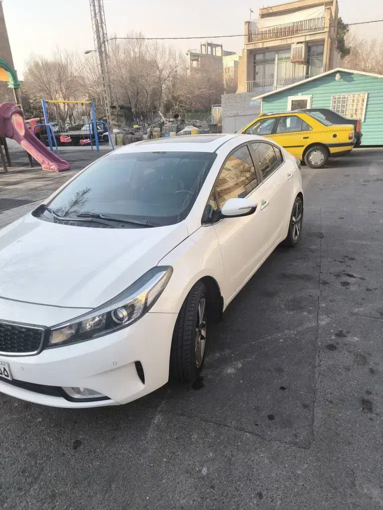 سراتو ۲۰۱۷ وارداتی|خودرو سواری و وانت|تهران, امیریه|دیوار