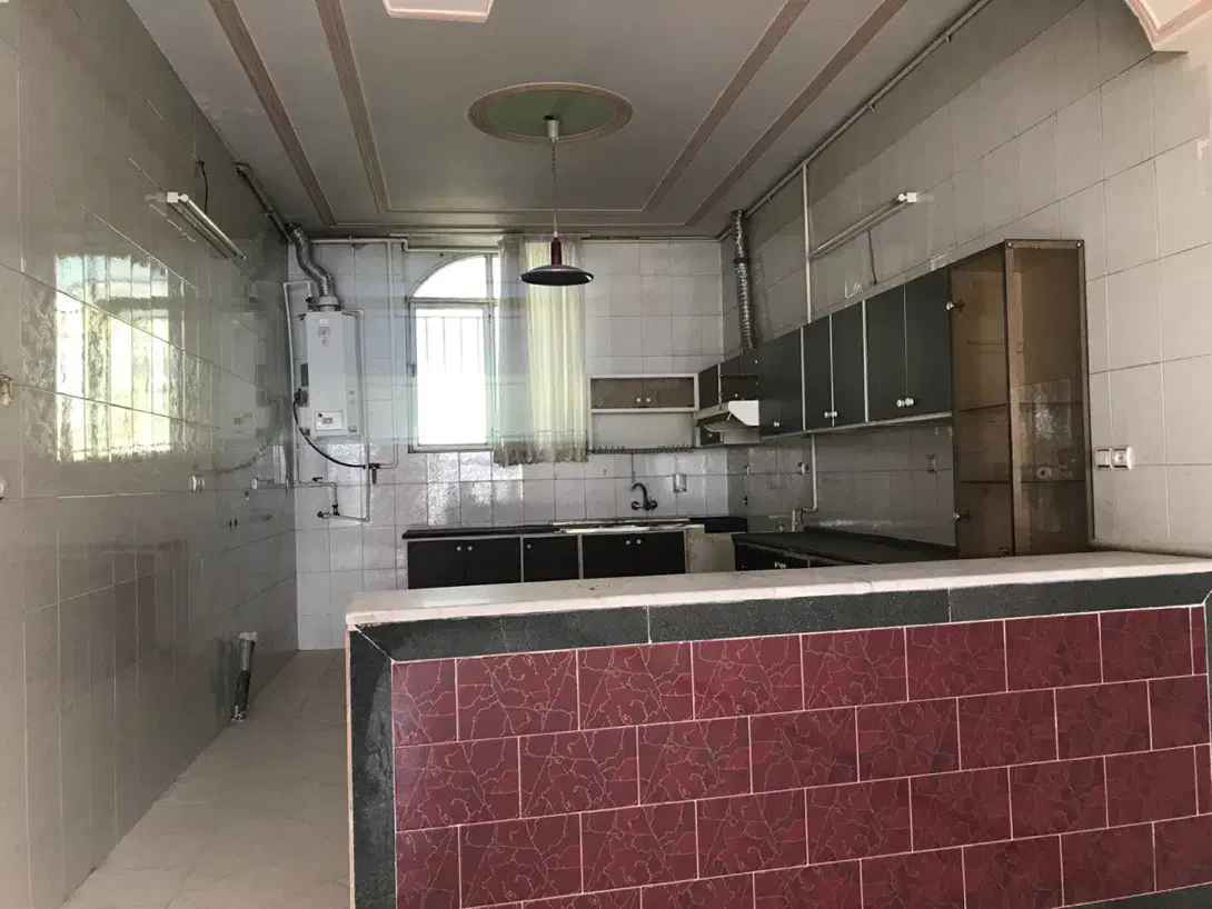 فروش خانه ویلایی ۲۲۰ متر زیربنا غدیر ۳ خ شب بو|فروش خانه و ویلا|کرمان, |دیوار