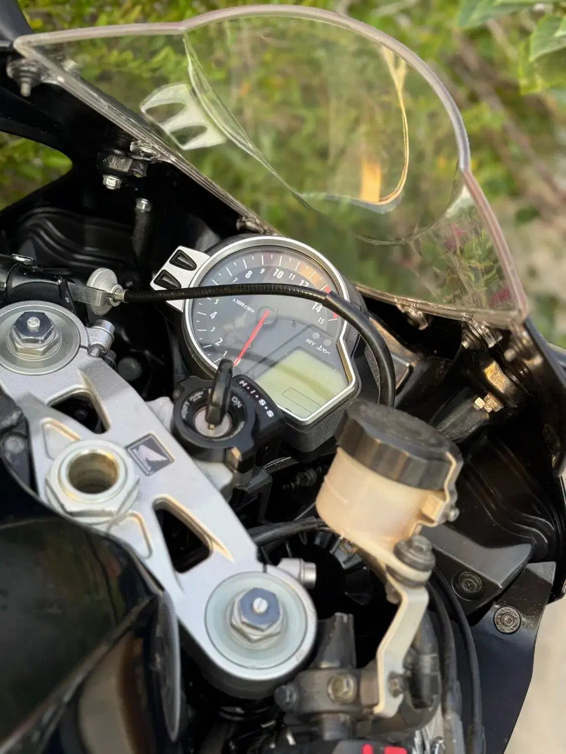 سی بی ار|موتورسیکلت|بندر گناوه, |دیوار