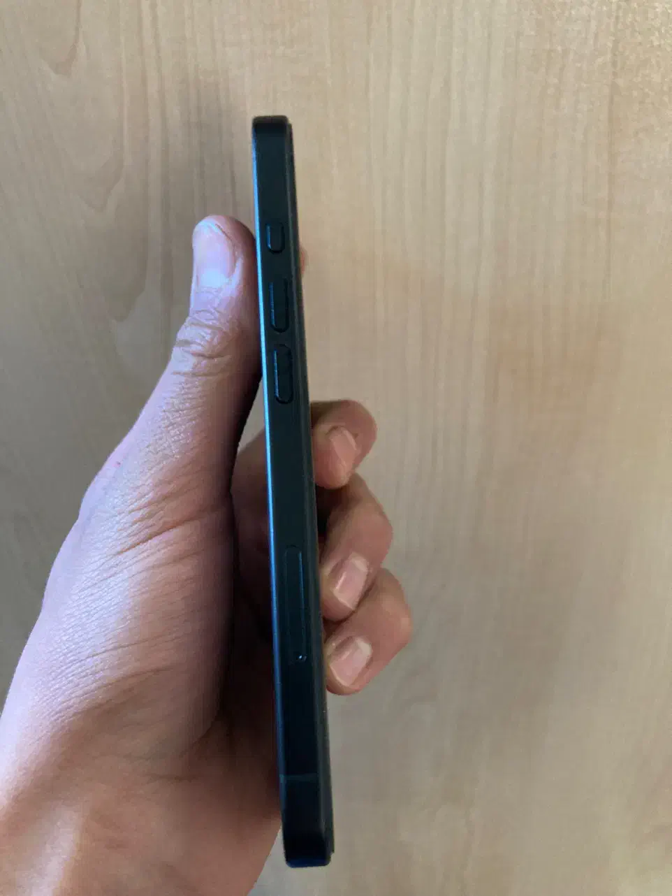 آیفون ۱۶ نرمال باطری ۱۰۰|موبایل|اصفهان, دستگرده|دیوار