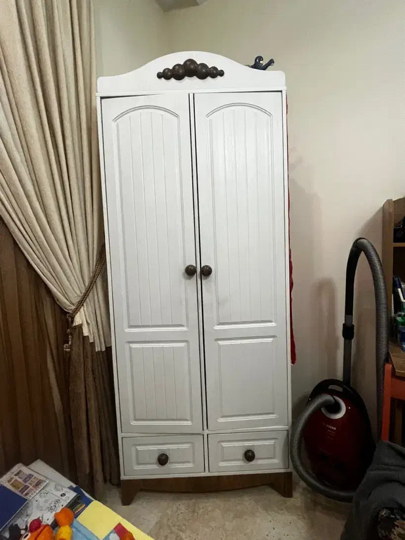 سرویس خواب کمد و تشک و میز تحریر کودک برند ساحل|تخت و سرویس خواب|تهران, آشتیانی|دیوار