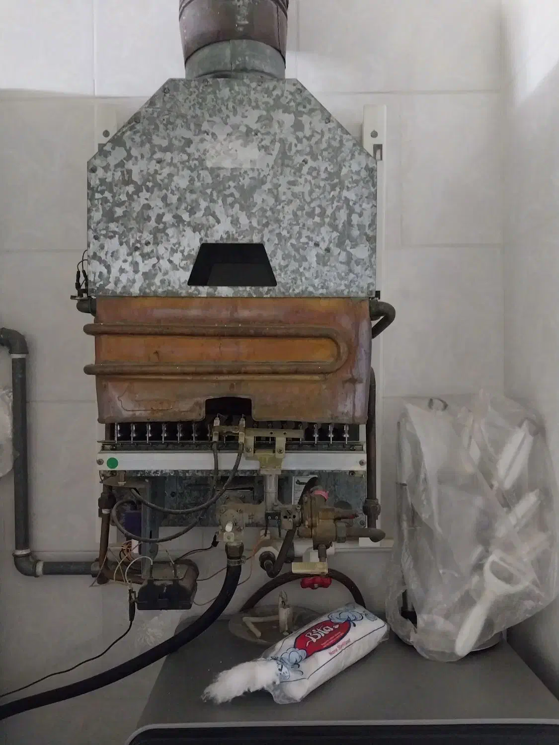 آبگرمکن دیواری|آبگرمکن، پکیج، شوفاژ|بهار, |دیوار