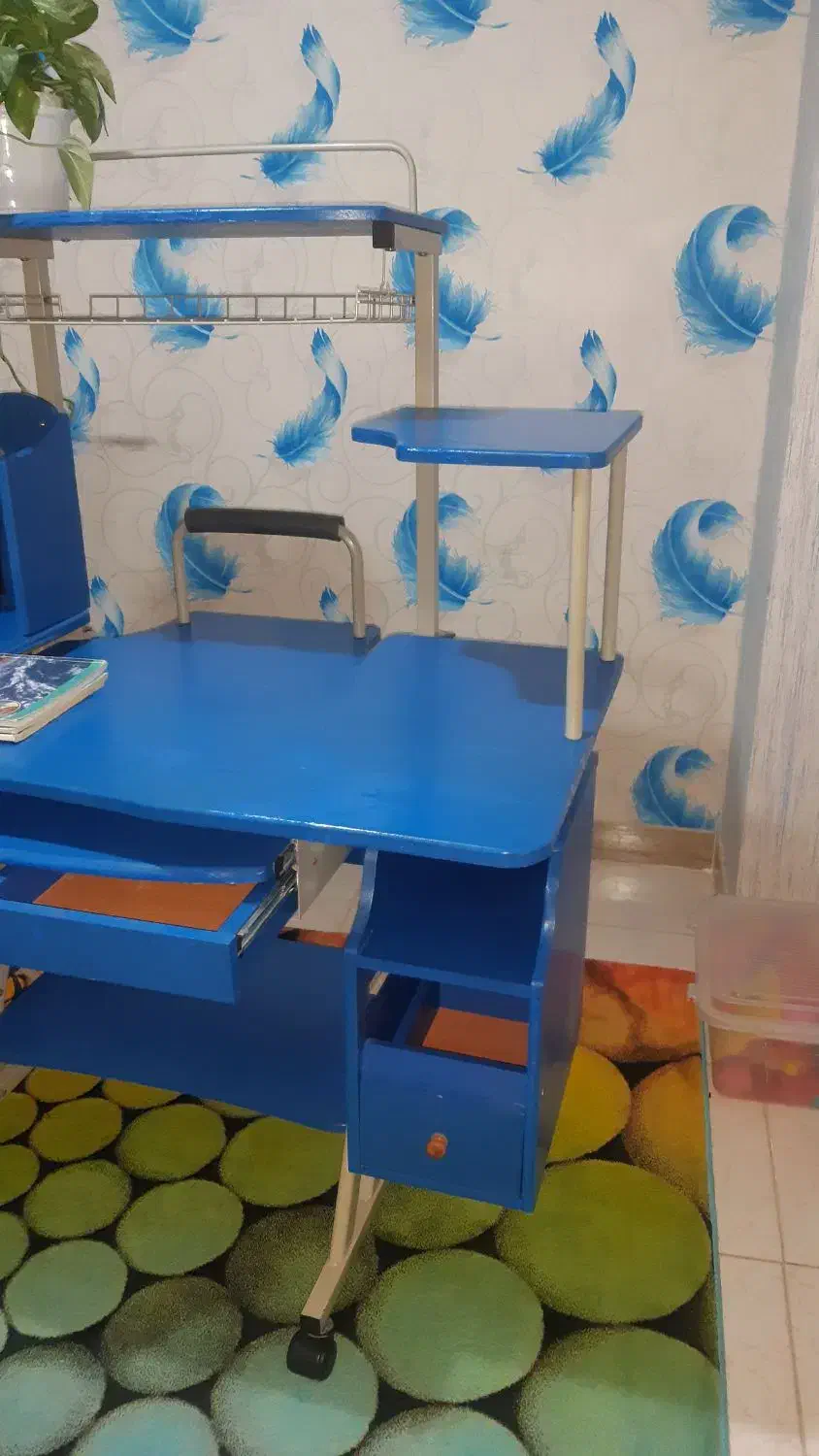 میز تحریر کامپیوتر درحد نو|میز تحریر و کامپیوتر|محمدشهر, محمدشهر|دیوار