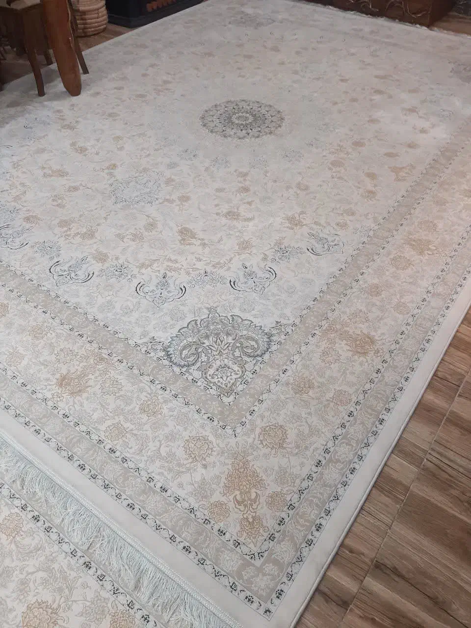 فرش|فرش|قم, نیروگاه|دیوار