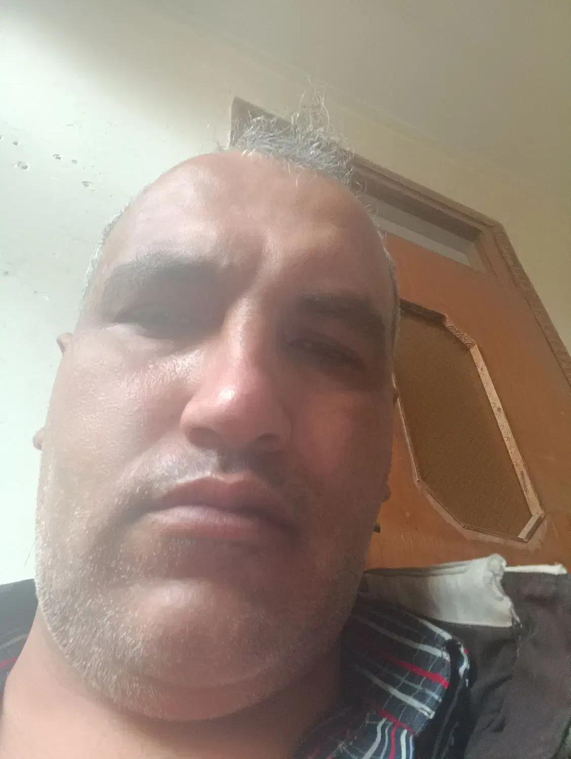 مدارک گمشده|اشیا|خوی, |دیوار