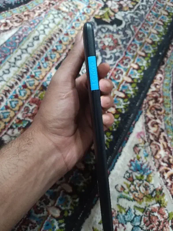 تبلت  لنووا. سالم درحدنو|تبلت|دلند, |دیوار