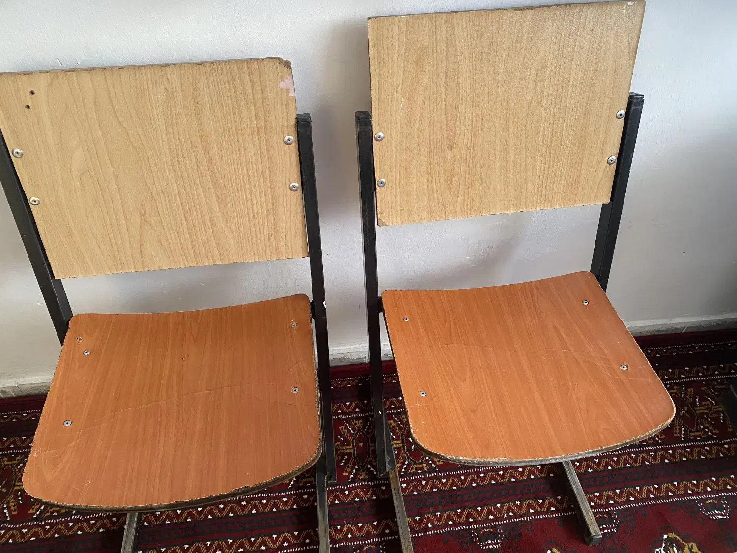 میز ودوعدد صندلی|صندلی و نیمکت|گنبد کاووس, |دیوار