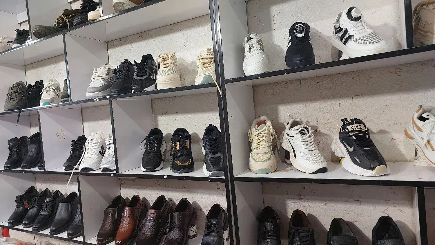 حراج کفش و کیف|کیف، کفش، کمربند|مسجد سلیمان, |دیوار