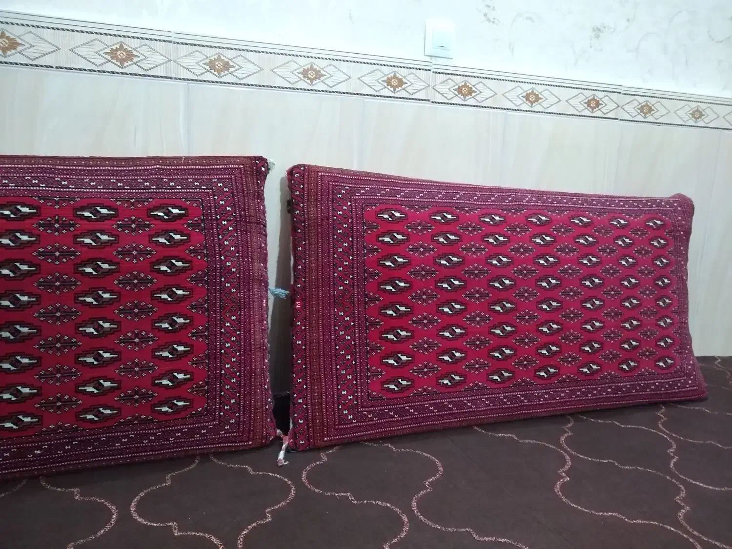 پشتی|پشتی|زنجان, |دیوار