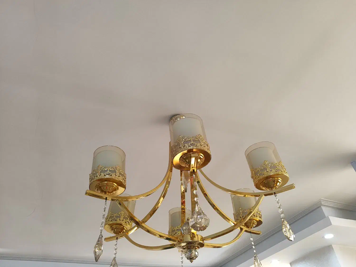 ۲عددلوستر۶شاخه|لوستر و چراغ آویز|باقرشهر, |دیوار