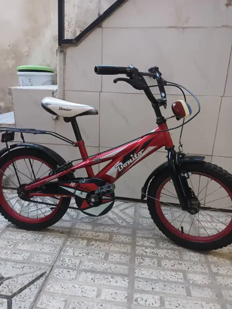 دوچرخه ۱۶|دوچرخه، اسکیت، اسکوتر|قدس, شهر‌قدس|دیوار