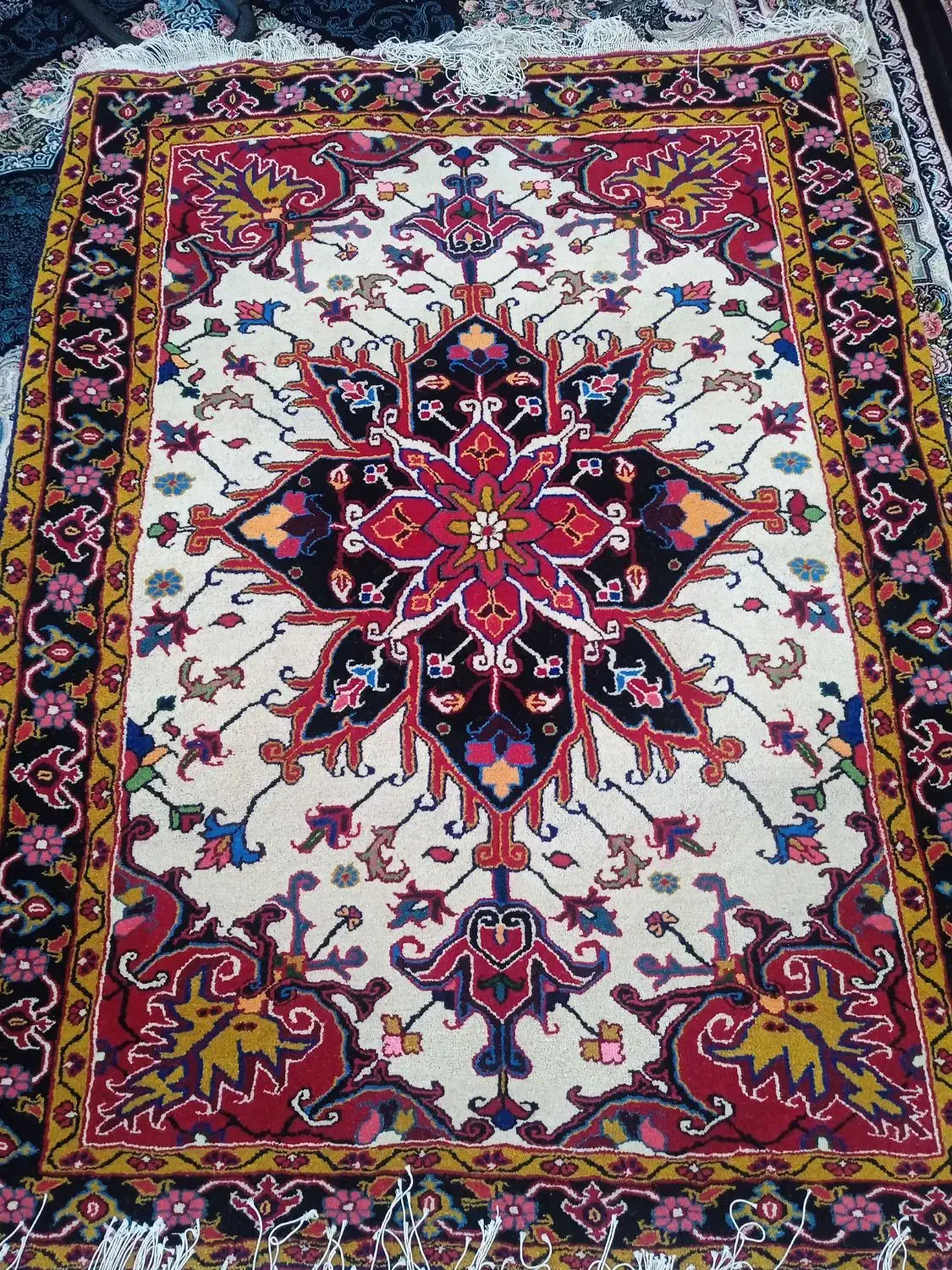 فرش دستباف|فرش|هریس, |دیوار