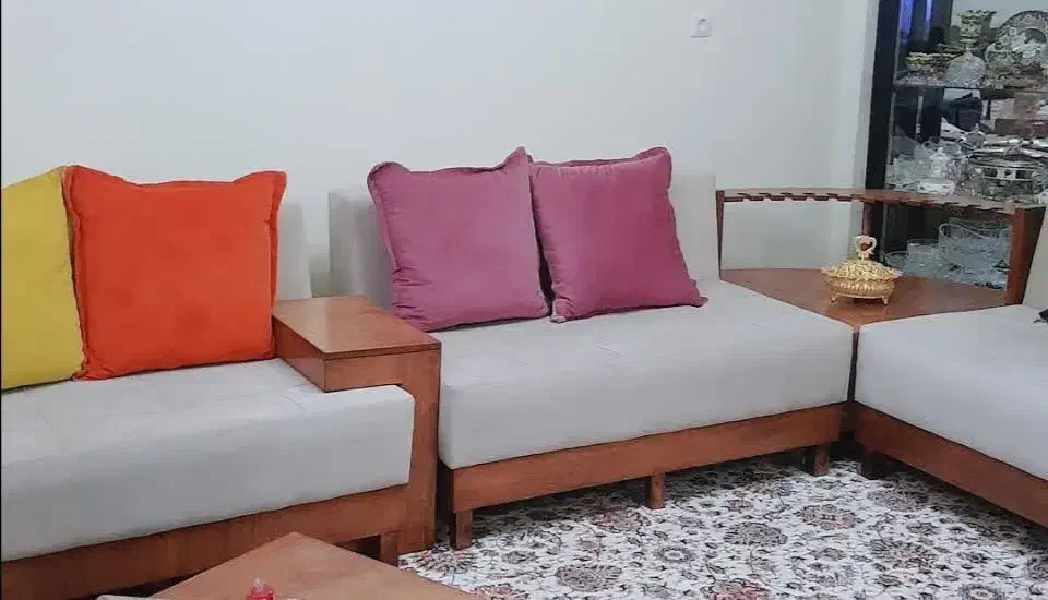 فروش فوری مبل 8 نفره|مبلمان خانگی و میز عسلی|کرمان, |دیوار