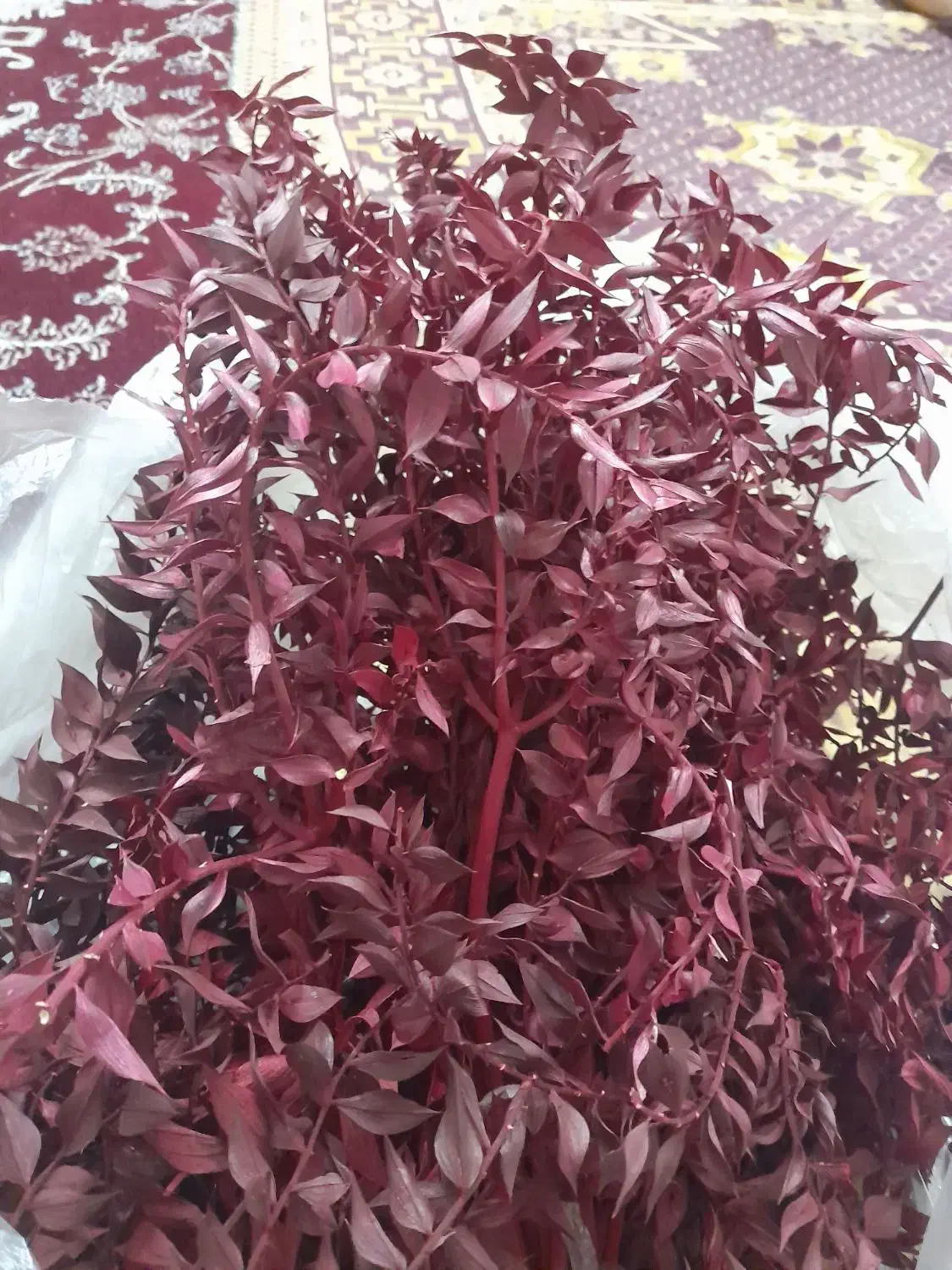 برگهای جز یلدایی|گل مصنوعی|اصفهان, گرکان|دیوار