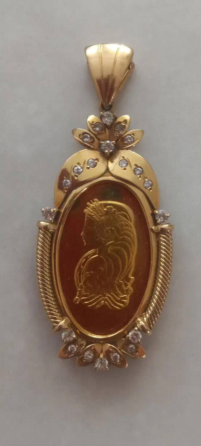 مدال شمش بسیار شکیل وزیبا|جواهرات|همدان, |دیوار