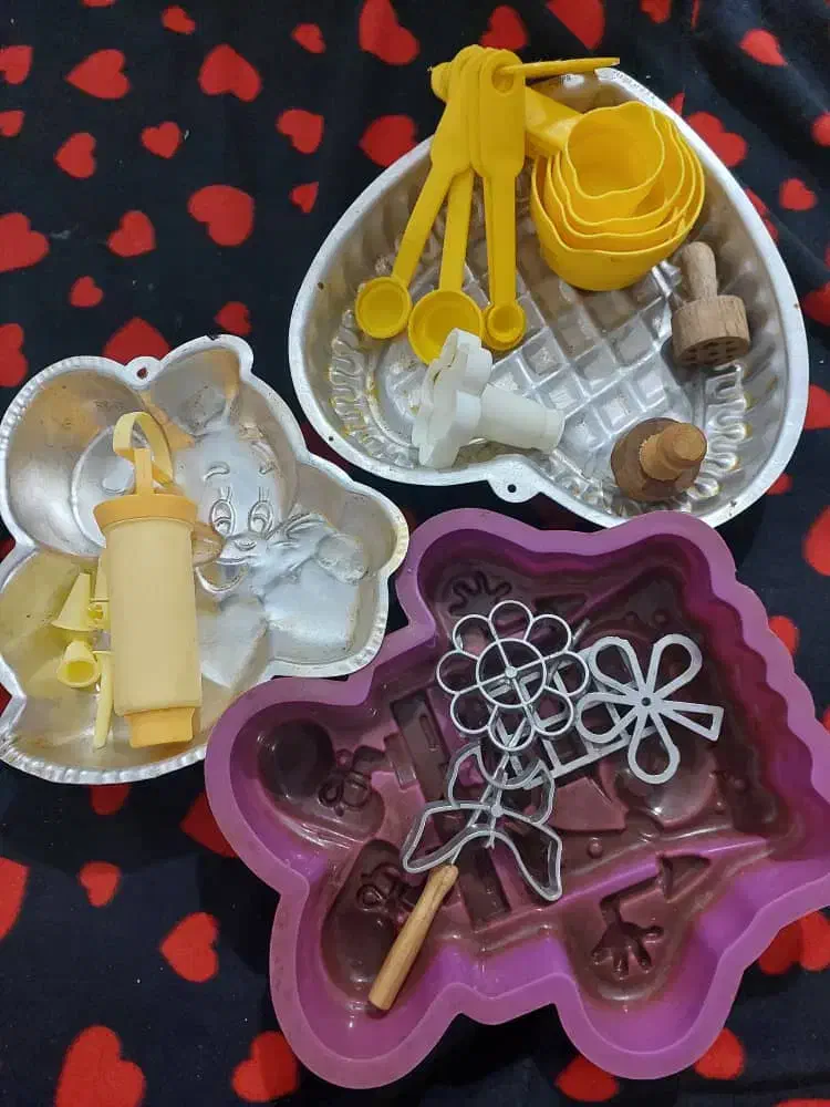 وسایل کیک همه باهم فقط 600تومن|ظروف پخت‌وپز|خرمشهر, |دیوار