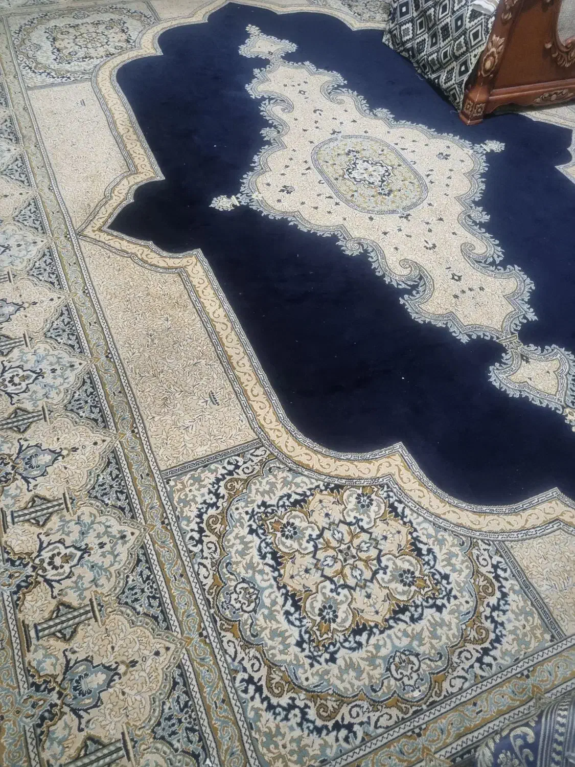 فرش ۱۲ متری در حد نو|فرش|کرمانشاه, |دیوار