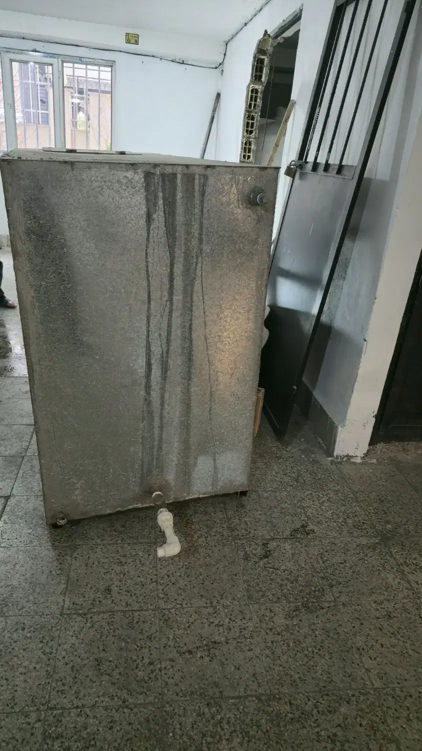 منبع آهنی گالوانیزه منبع اب|مصالح و تجهیزات ساختمان|پردیس, فاز ۸|دیوار