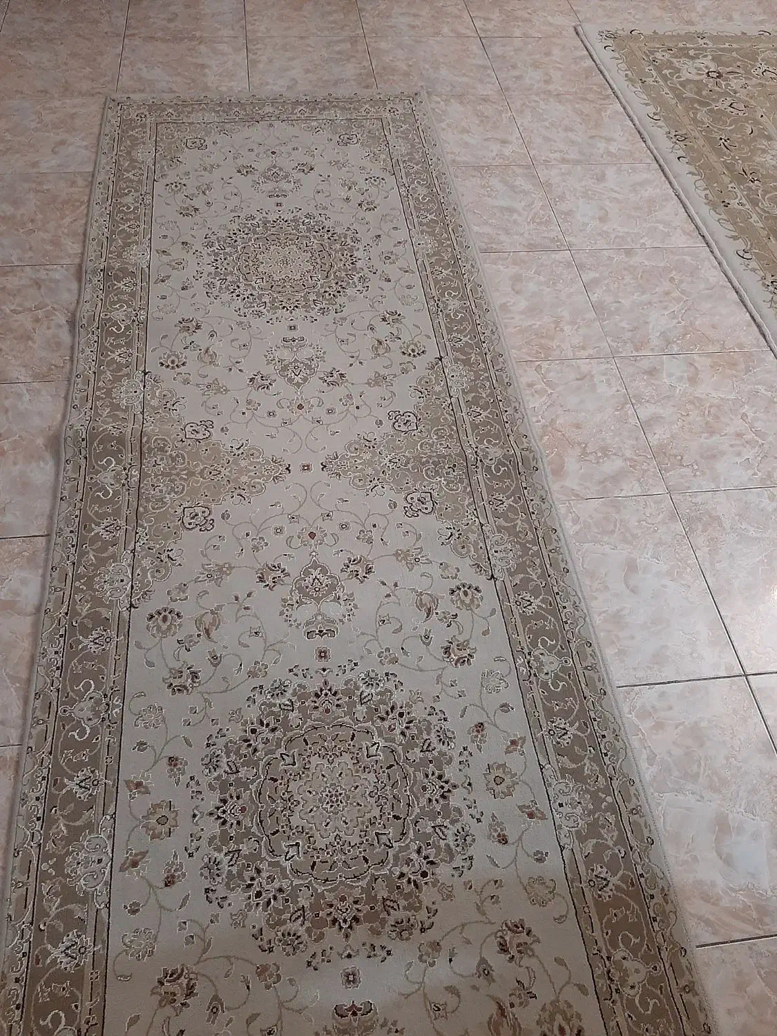 کناره ۱متر در۳متر|فرش|مشکین‌دشت, |دیوار