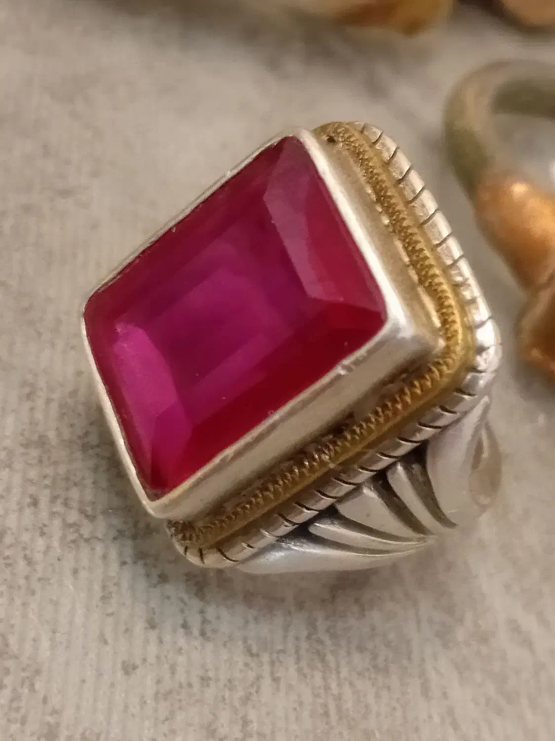 انگشتر یاقوت آلکساندریت درشت قواره|جواهرات|تهران, قناتکوثر|دیوار