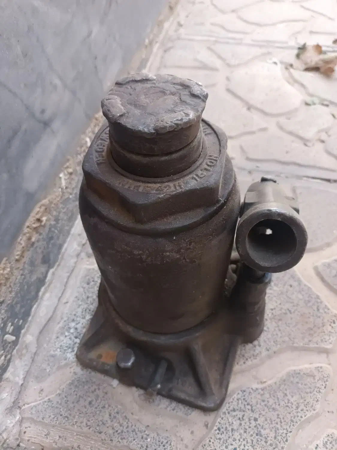 جک ۱۵تنی|ابزارآلات|هشتگرد, شهرک بعثت|دیوار