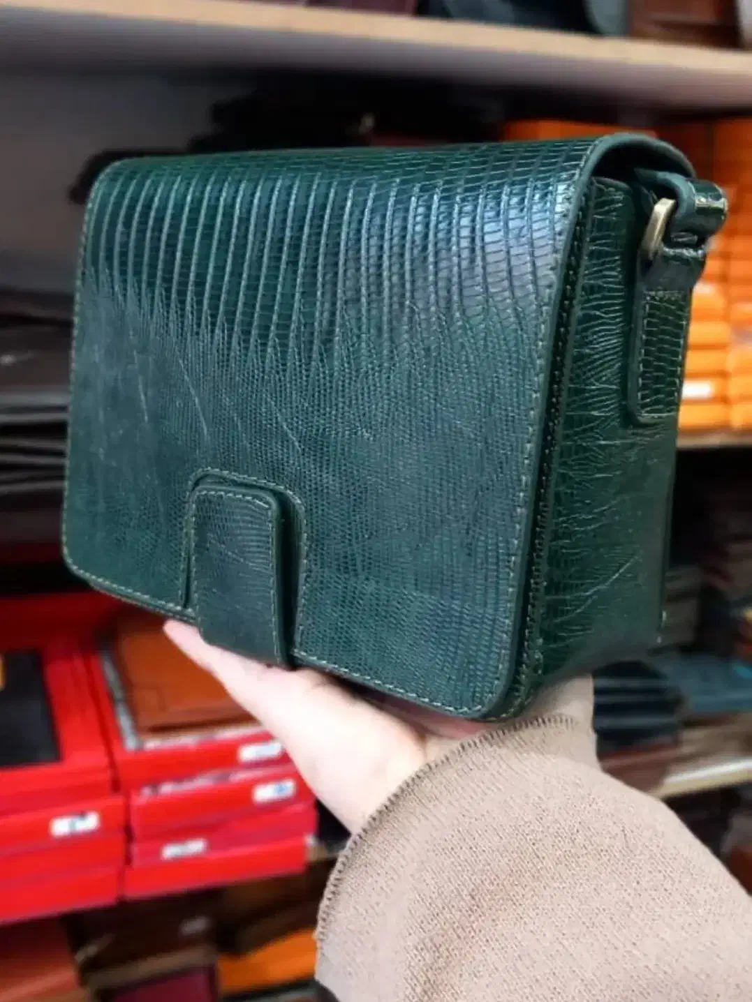 کیف چرم طبیعی|کیف، کفش، کمربند|اردبیل, |دیوار