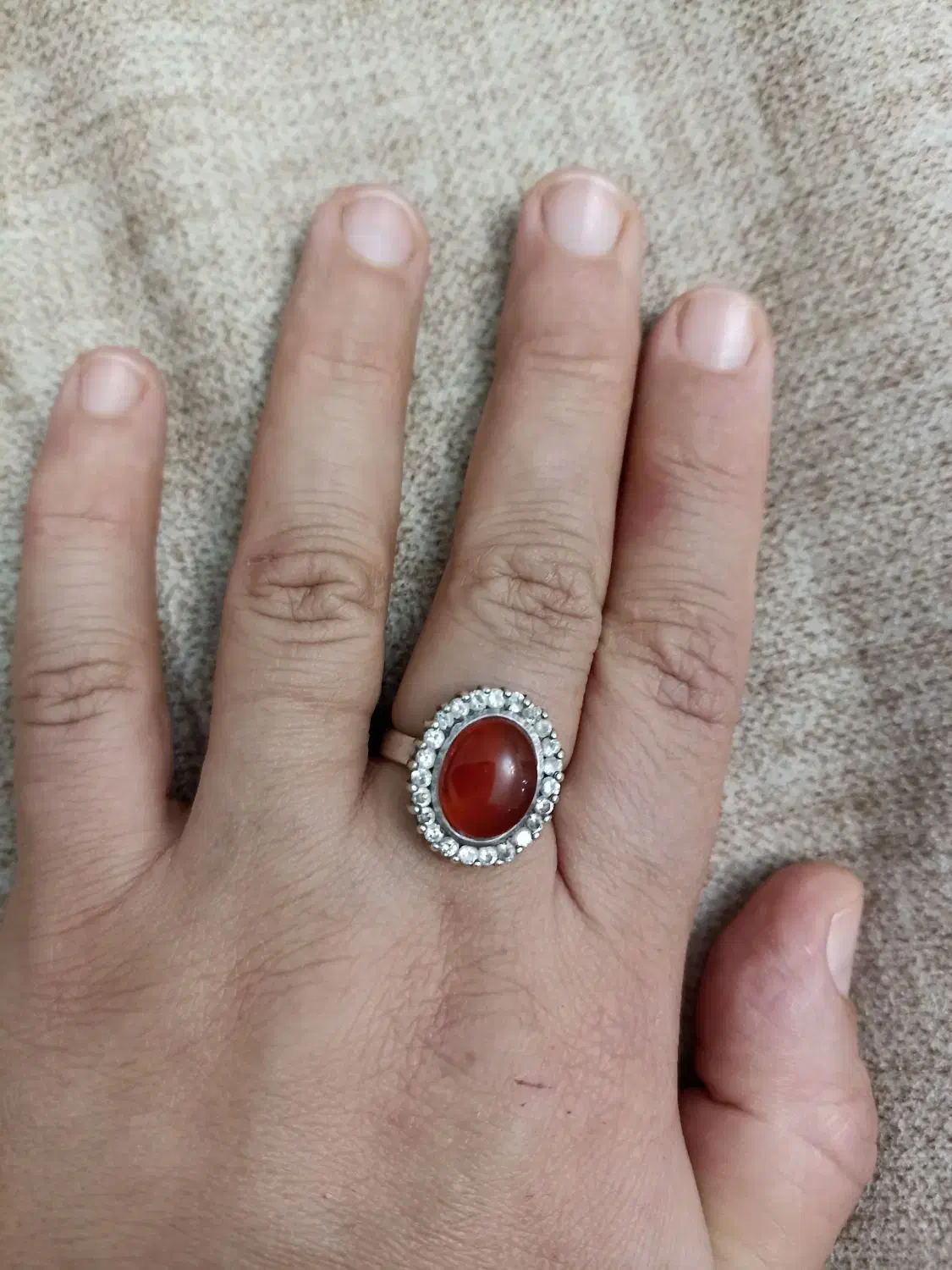 انگشتر نقره|بدلیجات|اندیشه, اندیشه فاز ۱|دیوار