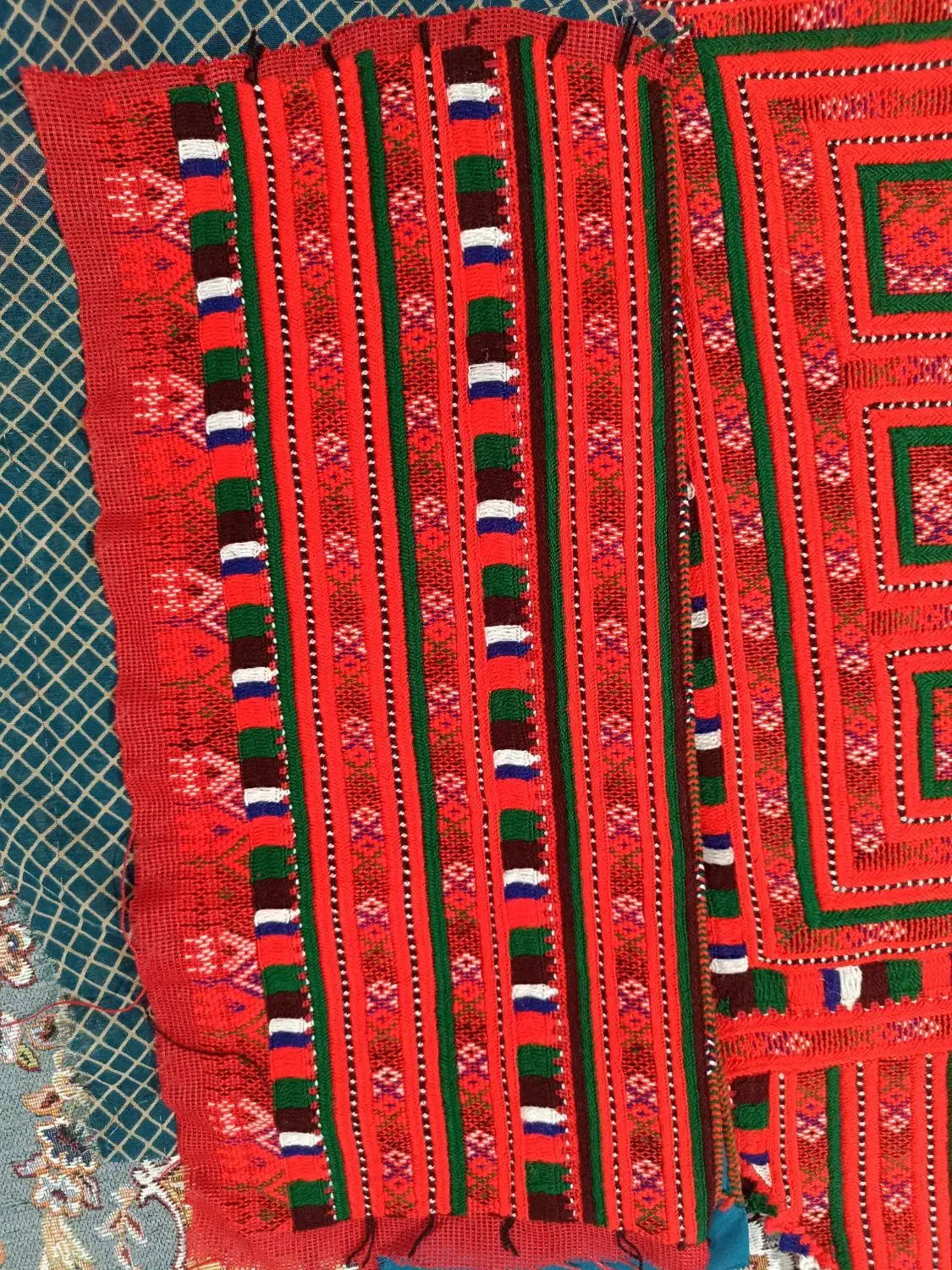 بدن|لباس|سراوان, |دیوار