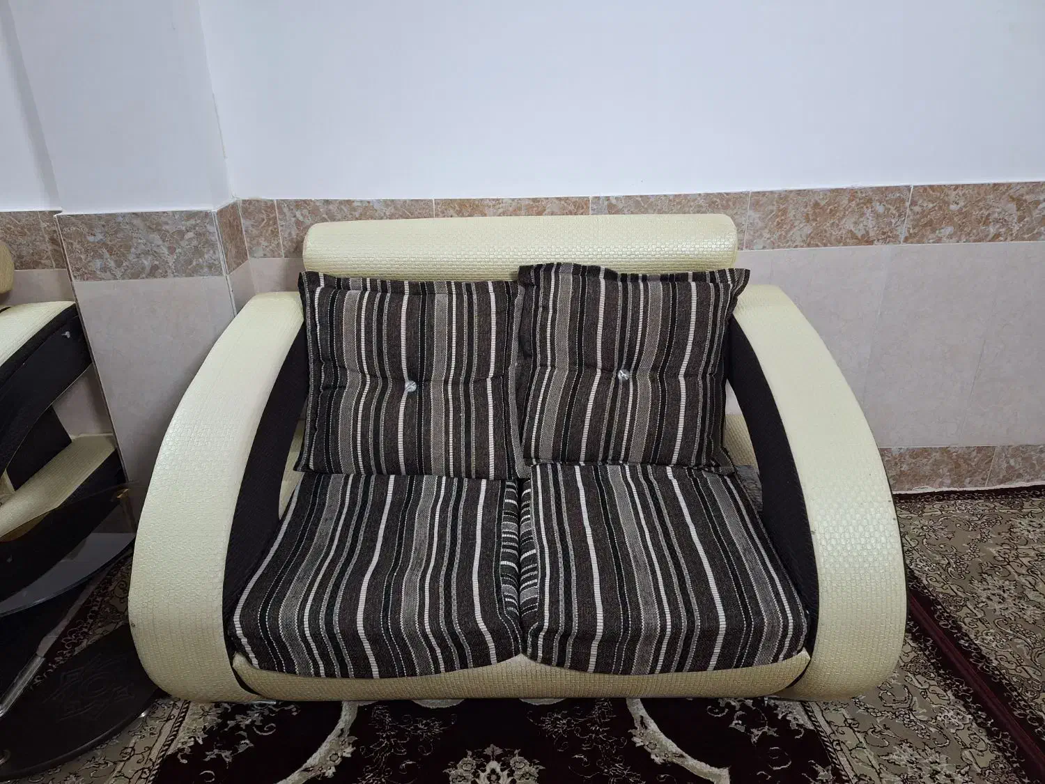 مبل کارکرده|مبلمان خانگی و میز عسلی|لنگرود, |دیوار