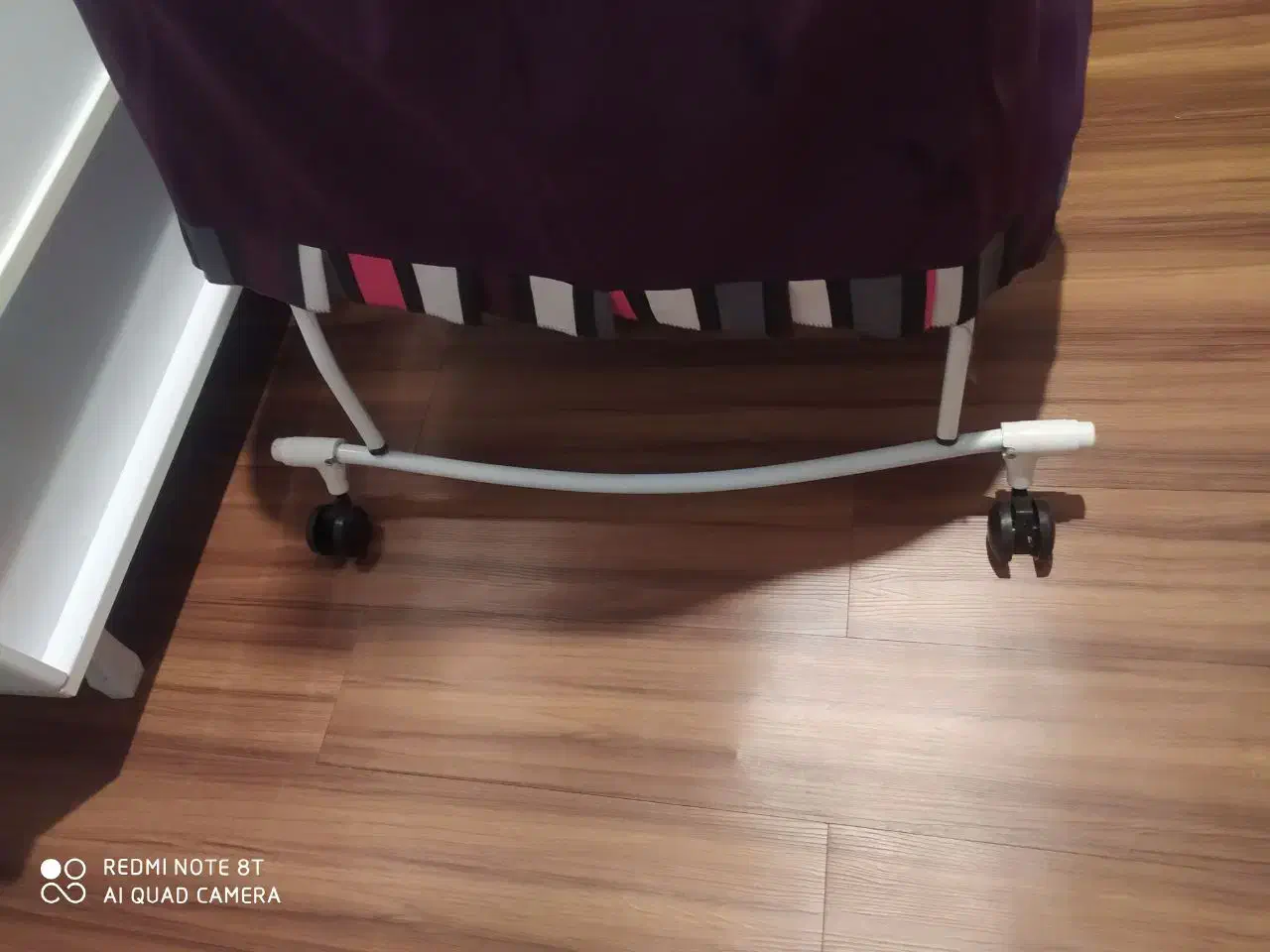 ننو گهواره خیلی سالم در حد نو|اسباب و اثاث بچه|رشت, دیلمان|دیوار