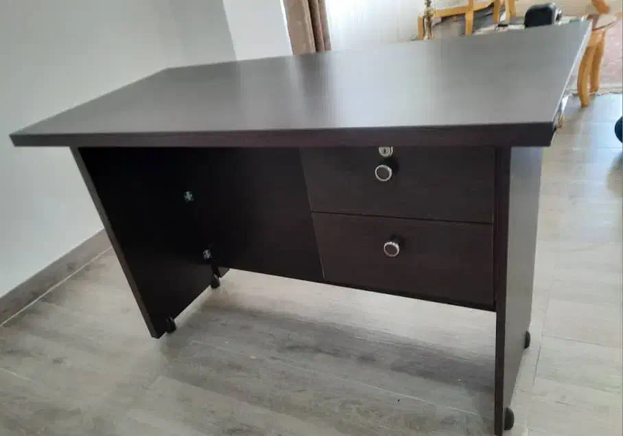 میز اداری|مبلمان اداری|رشت, رشتیان|دیوار