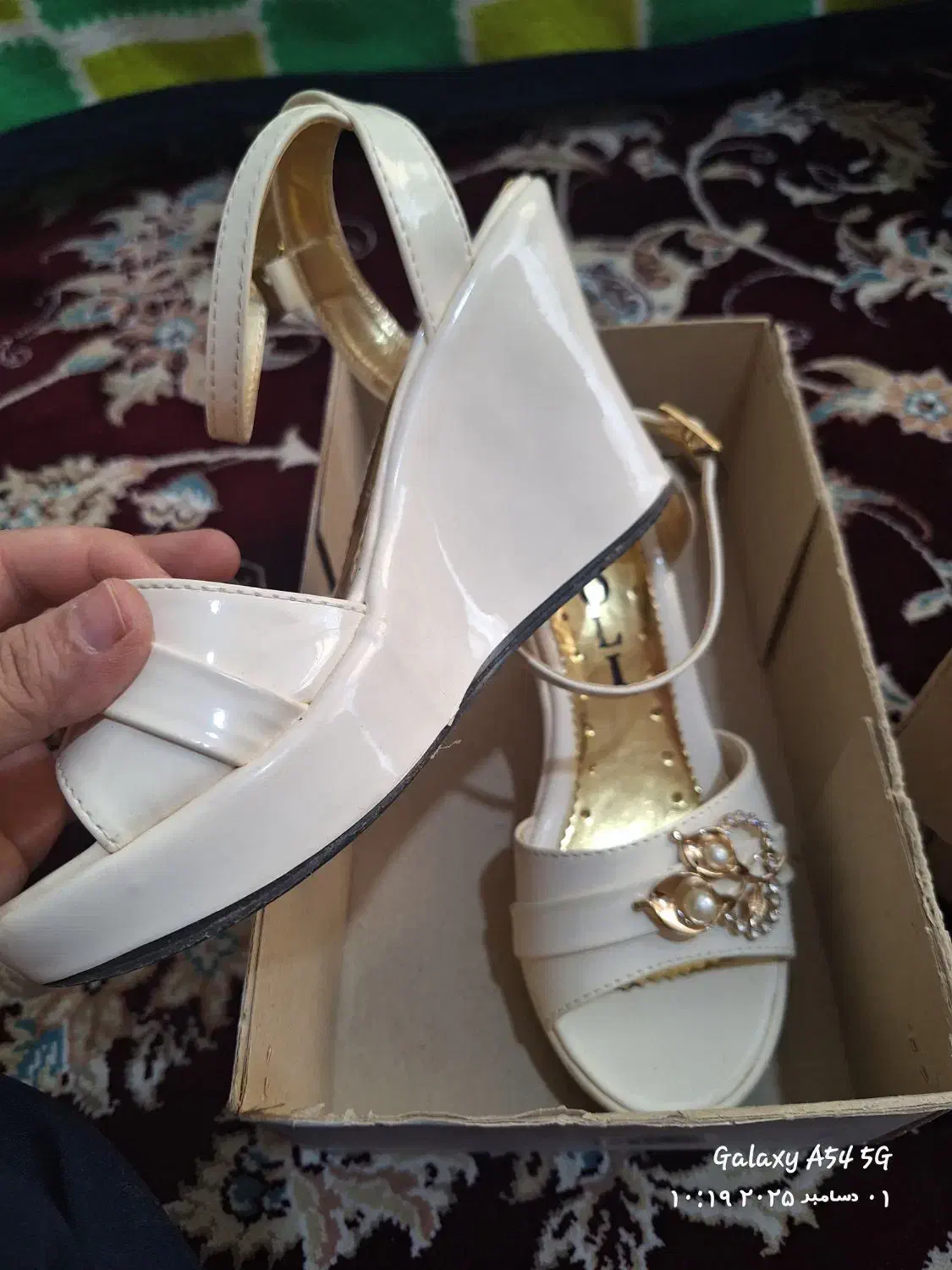 صندل عروس فروشی پاشنه۹سانت|کیف، کفش، کمربند|اصفهان, کوجان|دیوار