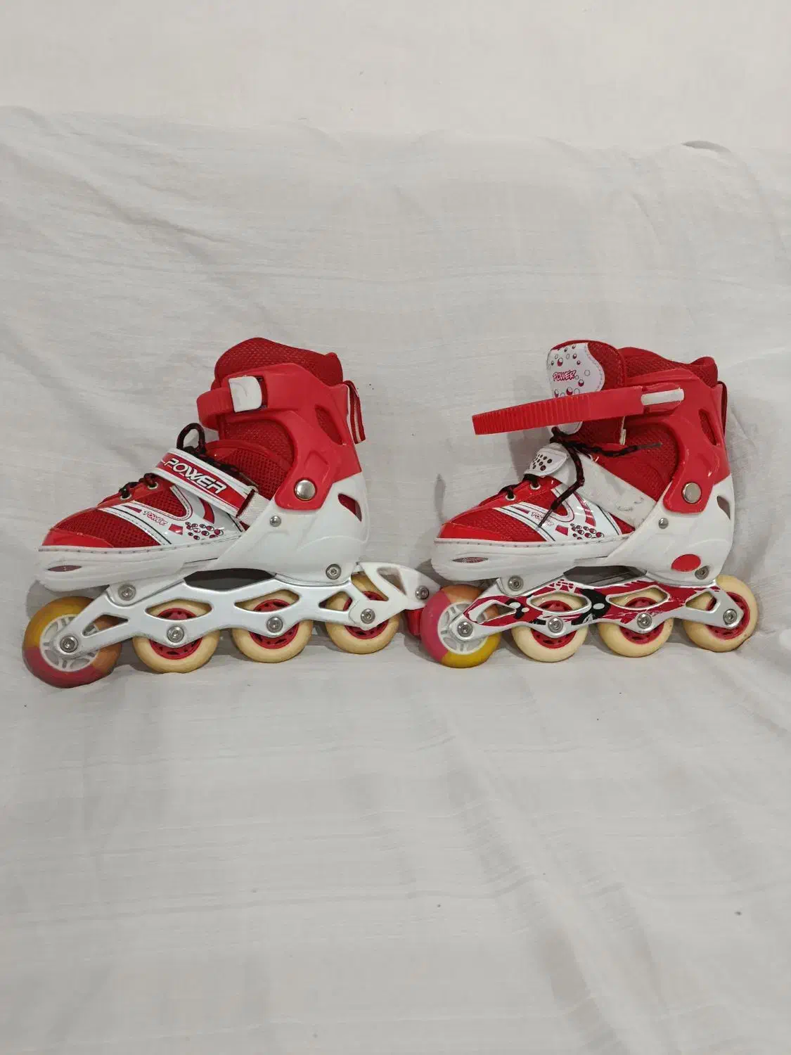 کفش اسکیت|دوچرخه، اسکیت، اسکوتر|الشتر, |دیوار