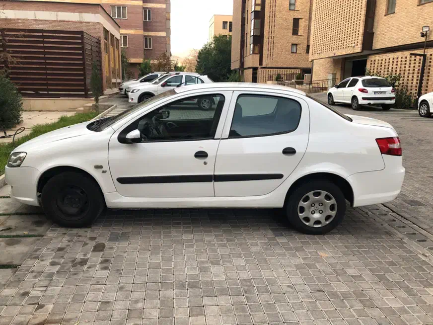 رانا ۹۳|خودرو سواری و وانت|شیراز, قلعه شاهزاده بیگم|دیوار