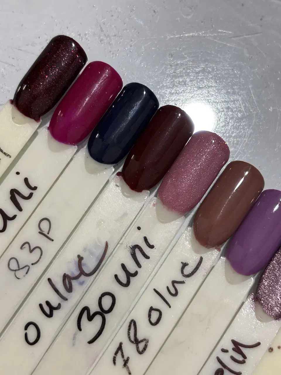 لاکژل کار کرده ولی پر رنگای کاربردی|آرایشی، بهداشتی، درمانی|پاکدشت, شهرک امام رضا|دیوار