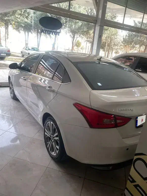 اریزو۵|خودرو سواری و وانت|بروجرد, |دیوار