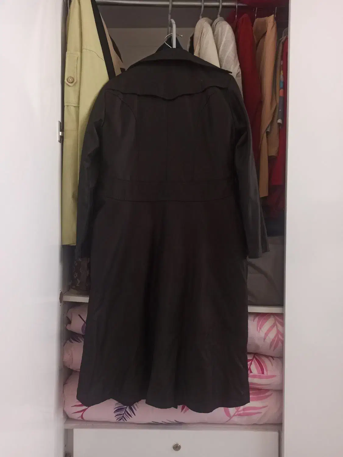 بارونی بلند|لباس|شاهین‌شهر, مخابرات (شهید بهشتی)|دیوار