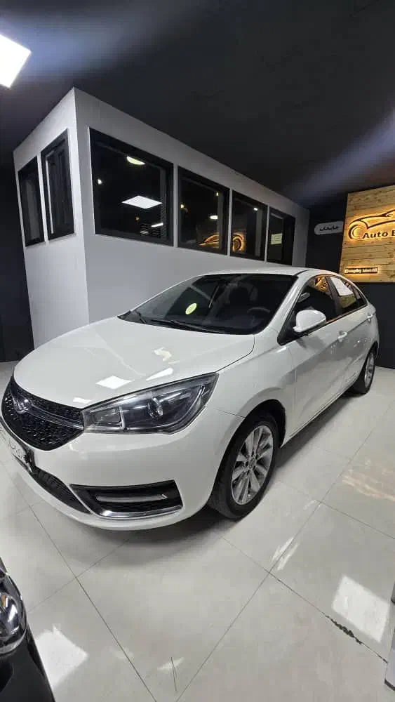 آریزو 5 مدل 96 لاکچری دنده ای ، اتو گالری بهادر|خودرو سواری و وانت|مشهد, شریف|دیوار