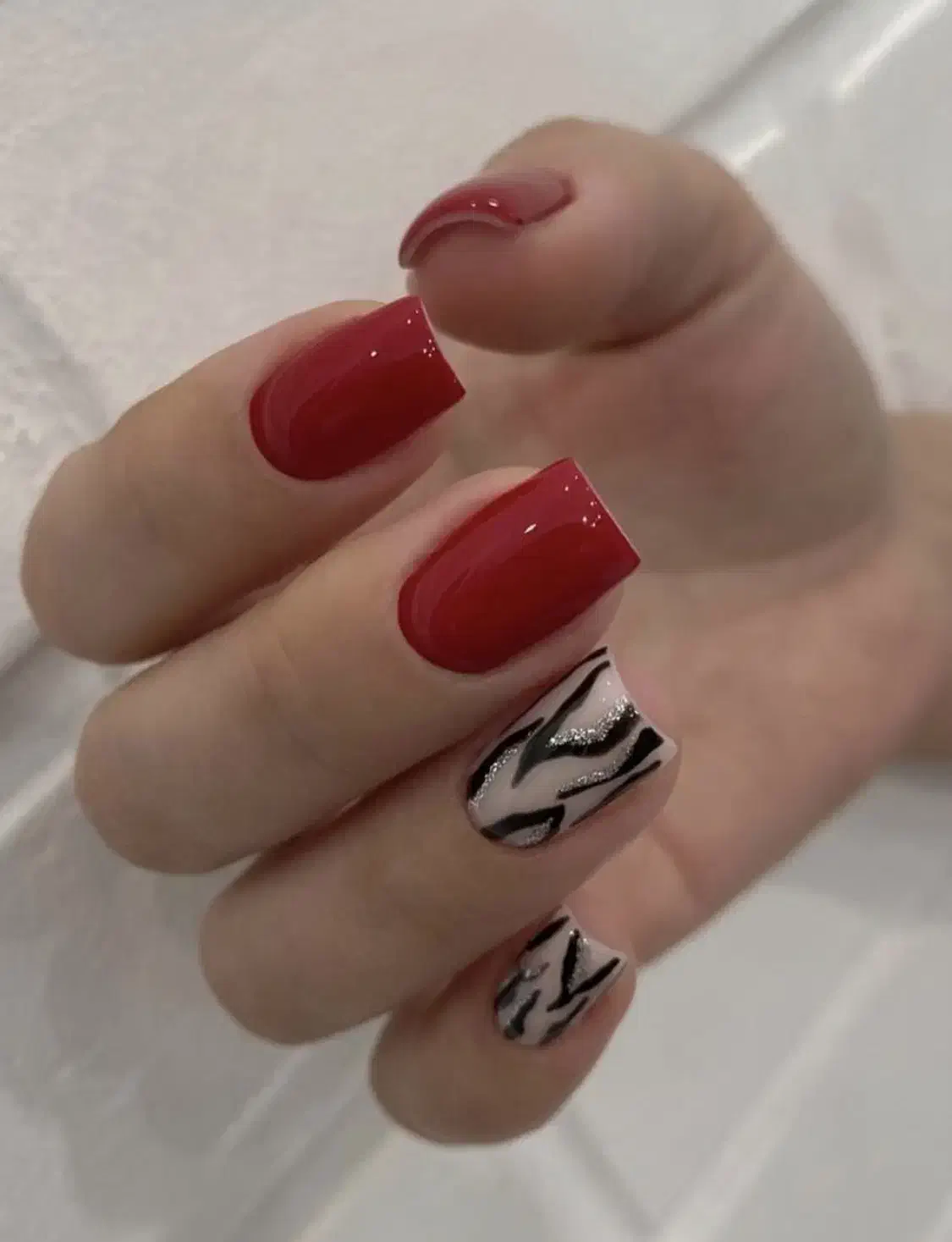 کاشت ناخن|خدمات آرایشگری و زیبایی|مشهد, خواجه ربیع|دیوار