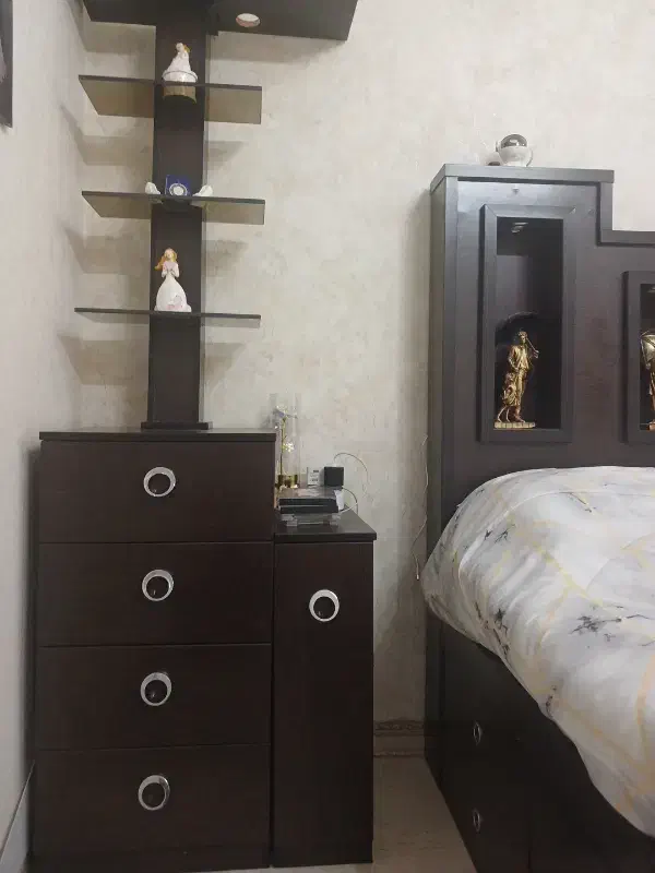 سرویس خواب دو نفره تخت خواب دو نفره جکدار و جادار|تخت و سرویس خواب|ری, شهید غیوری (ابن باویه)|دیوار