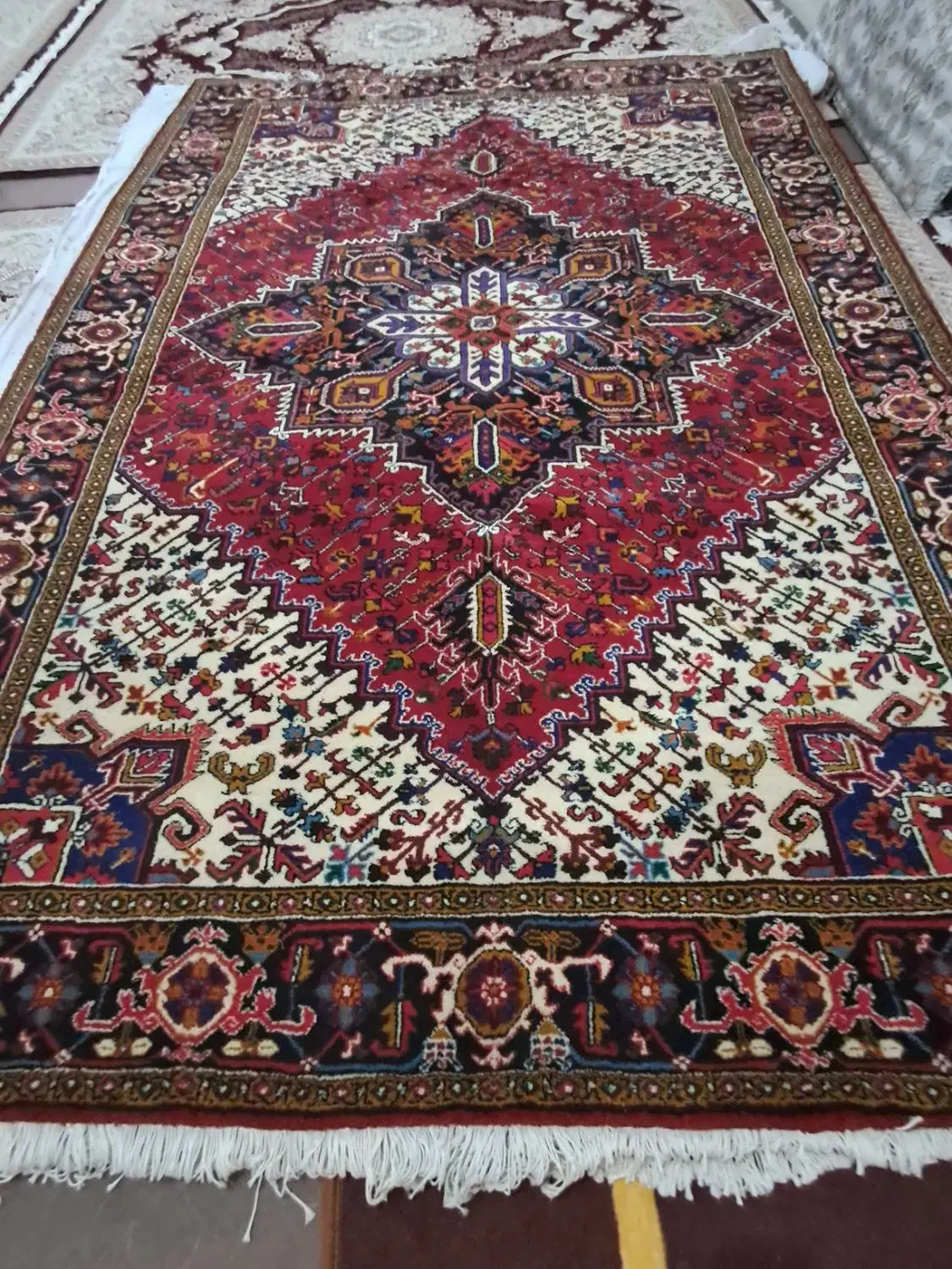 فرش ۹متری مهربان|فرش|هریس, |دیوار